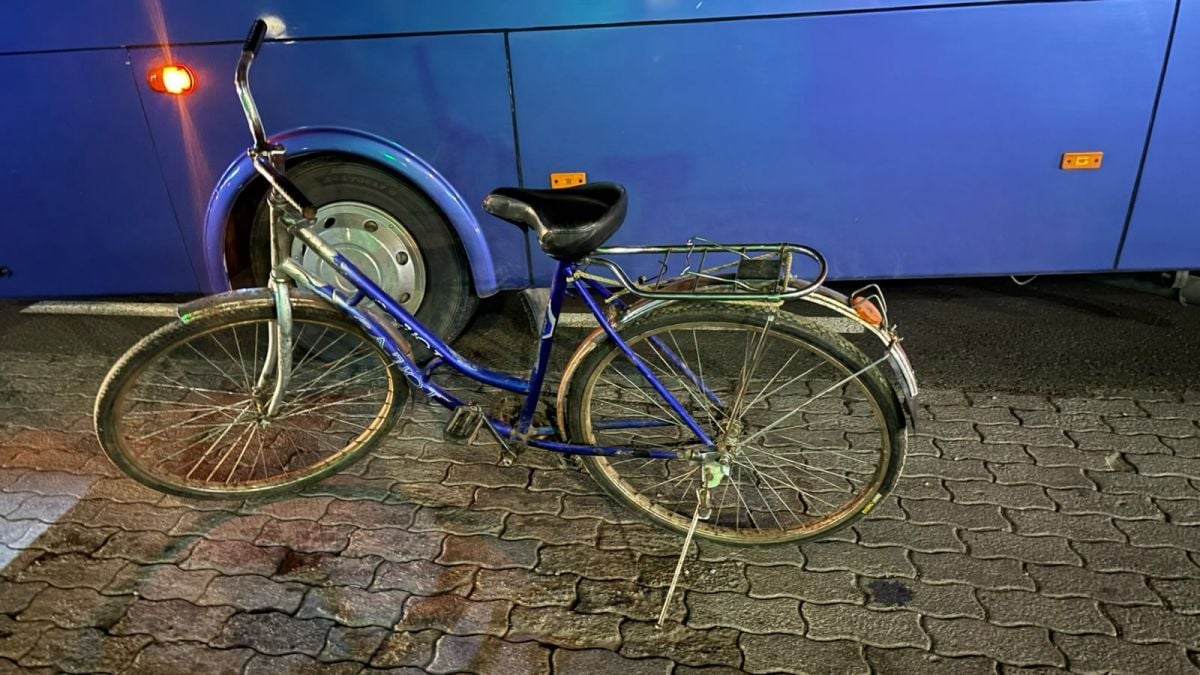 In der Region Lwiw wurde ein Radfahrer durch einen Bus getötet.